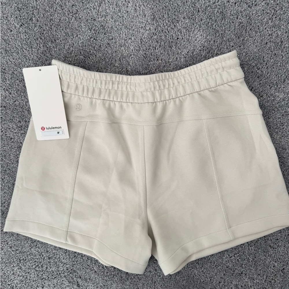 Lululemon Softstreme HR Short 4”